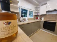 Sale, two bedroom apartment, 93m², Kalimanj, Tivat - image 4