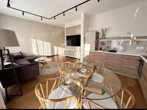 Izdavanje, dvosoban stan, 76m², Pržno, Budva - image 8