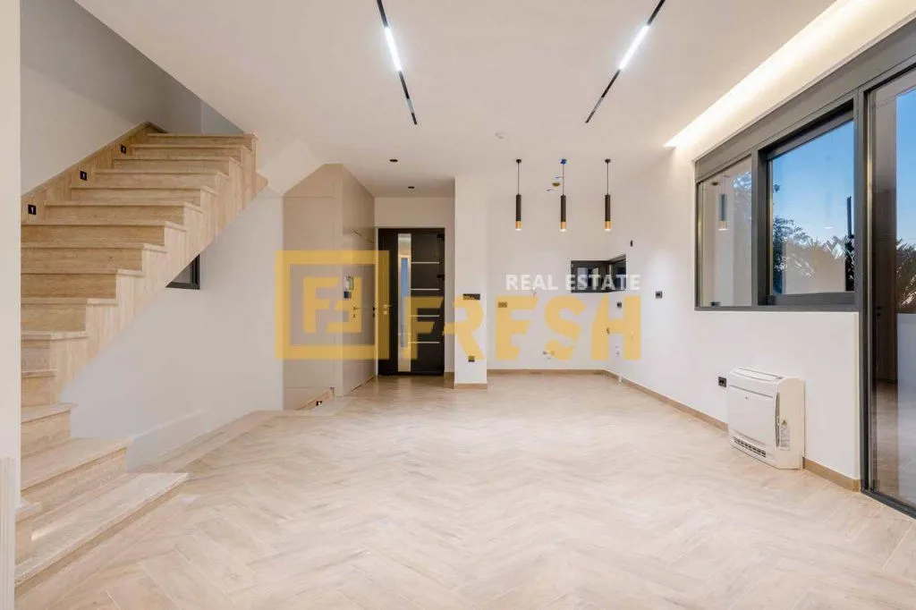 Sale, house, 240m², Budva, Crna Gora