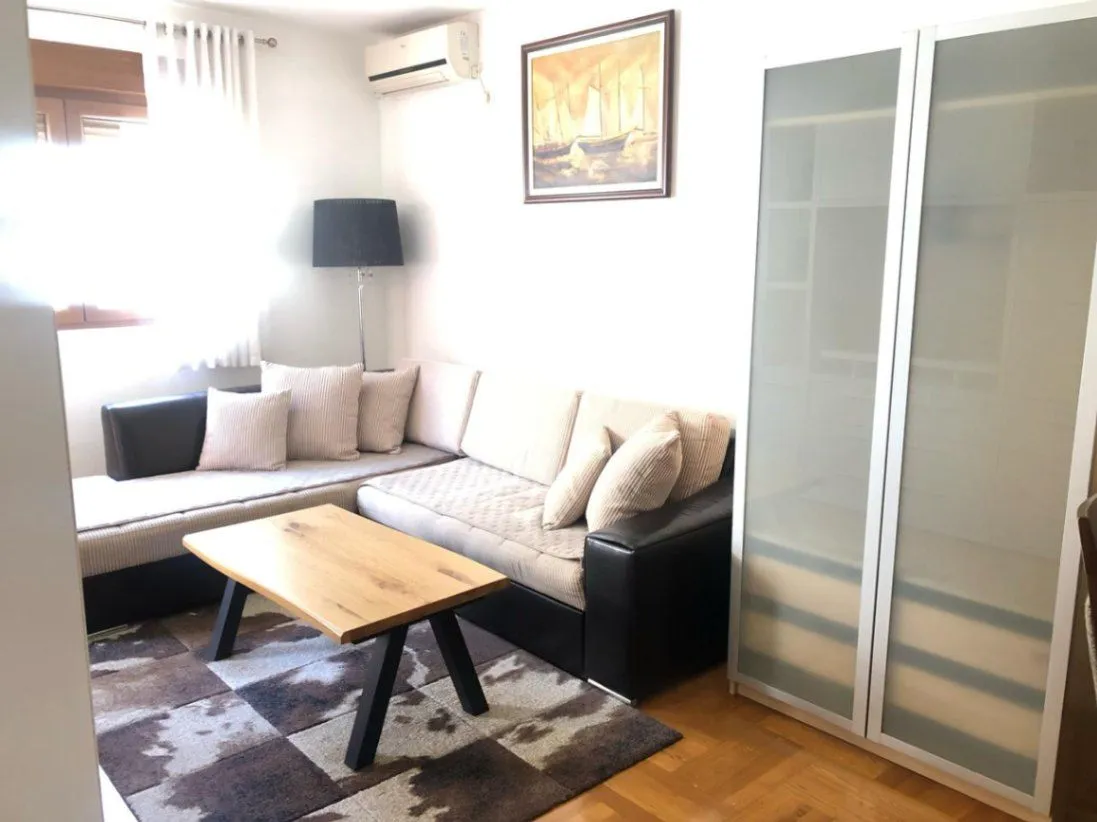 Sale, one bedroom apartment, 44m², Stari Aerodrom, Podgorica