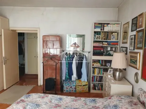 Prodaja, trosoban stan, 77m², Stari Grad, Beograd - image 10