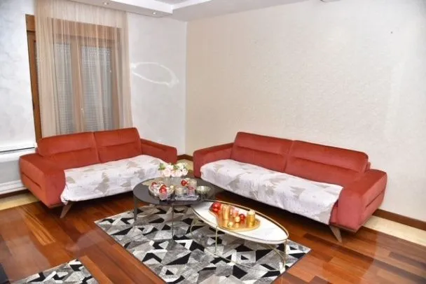 Rent, four bedroom apartment, 130m², Centar, Podgorica