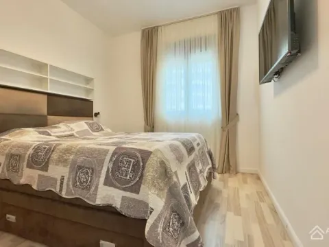 Prodaja, stan, 76m², Tivat, Crna Gora - image 5
