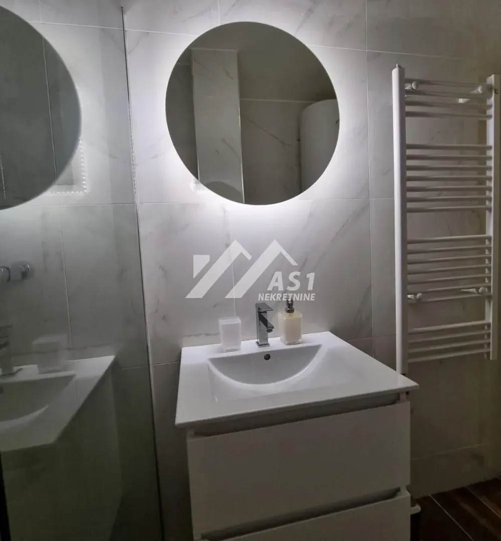 Izdavanje, jednosoban stan, 31m², Grbavica, Novi Sad Sve Podlokacije