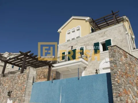 Prodaja, kuća, 253m², Tivat, Crna Gora - image 27