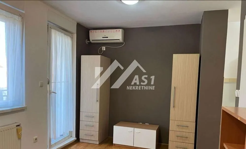 Rent, apartment, 25m², Bulevar Evrope, Novi Sad Sve Podlokacije