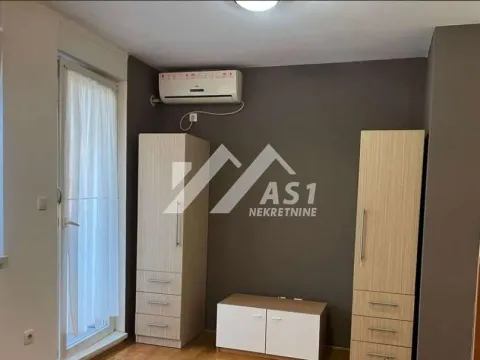 Rent, apartment, 25m², Bulevar Evrope, Novi Sad Sve Podlokacije - image 2
