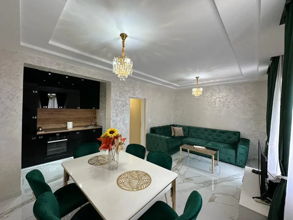 Rent, two bedroom apartment, 81m², Mažina, Tivat