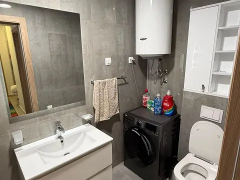 Izdavanje, dvosoban stan, 77m², Master Kvart, Podgorica - image 3
