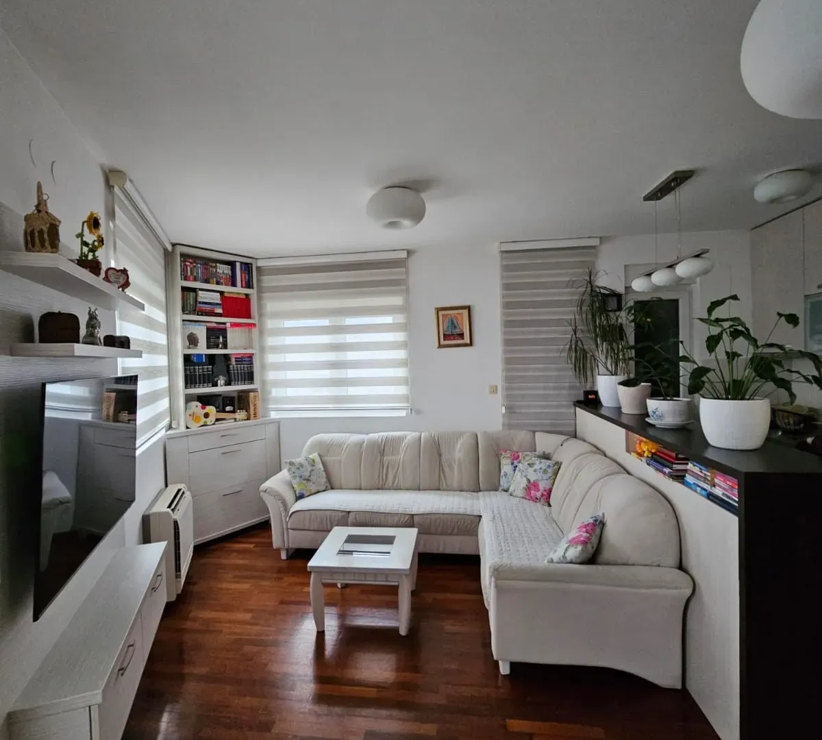 Prodaja, dvosoban stan, 56m², Stari Aerodrom, Podgorica