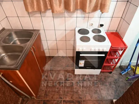 Rent, two bedroom apartment, 68m², Centar, Podgorica - image 4