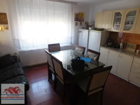 Prodaja, kuća, 140m², Grošnica, Kragujevac - image 23