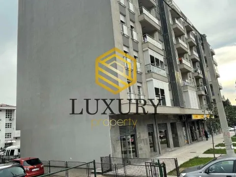 Rent, office space, 150m², Zagorič, Podgorica - image 10