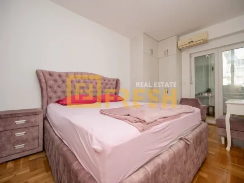 Izdavanje, dvosoban stan, 58m², Blok 9, Podgorica - image 11