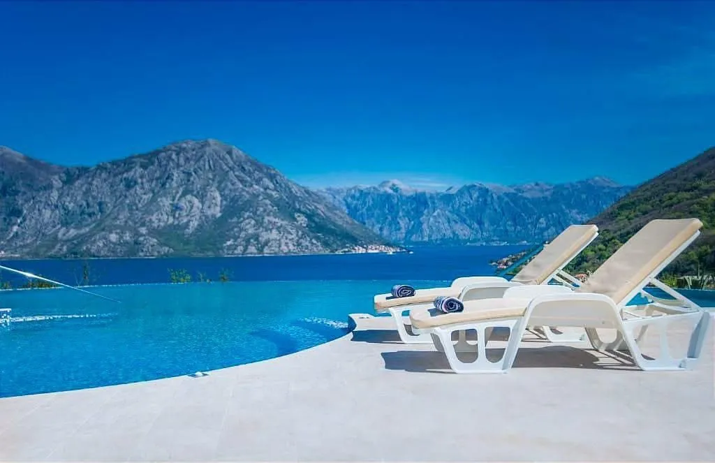 Prodaja, jednosoban stan, 58m², Morinj, Kotor