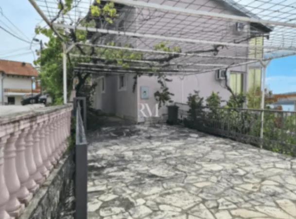 Prodaja, kuća, 180m², Tivat, Crna Gora