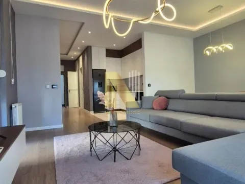 Rent, three bedroom apartment, 85m², Lipov gaj, Novi Sad Sve Podlokacije - image 2