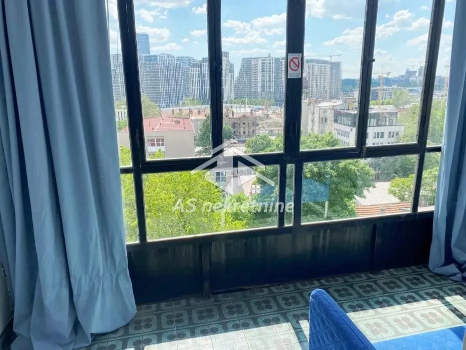 Rent, four bedroom apartment, 120m², Stari Grad, Beograd