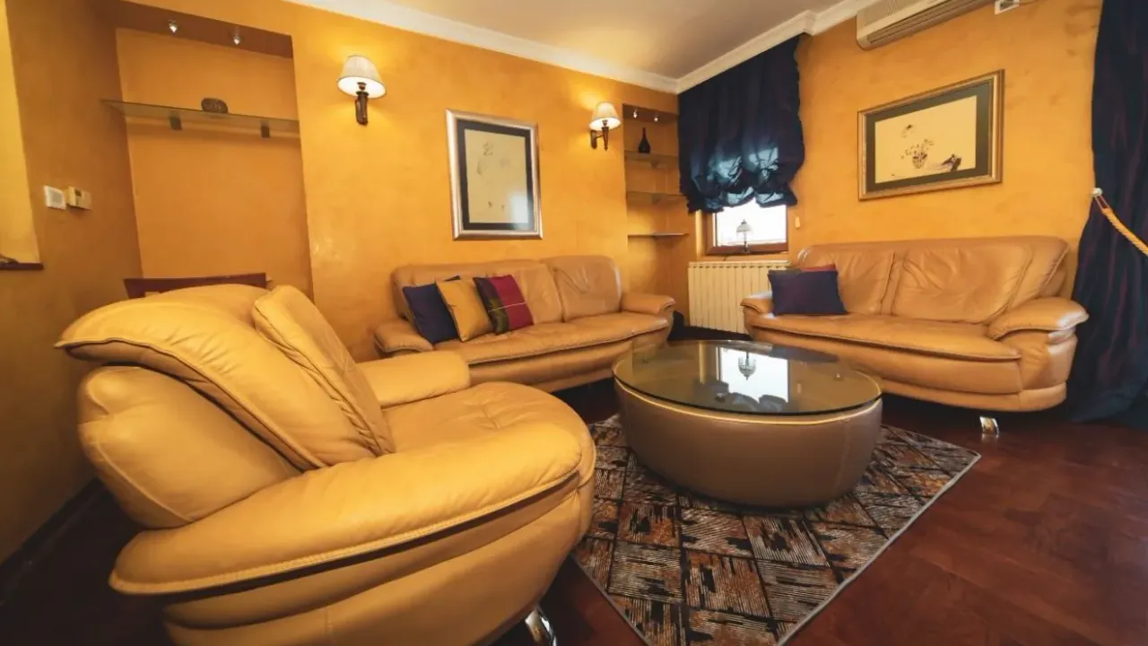 Izdavanje, jednosoban stan, 50m², Preko Morače, Podgorica