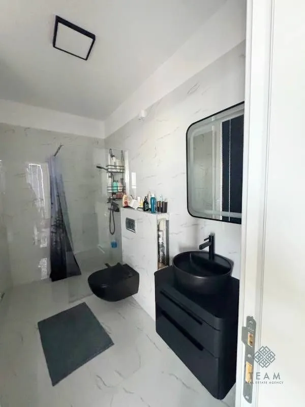 Sale, two bedroom apartment, 200m², Ivanovići, Budva