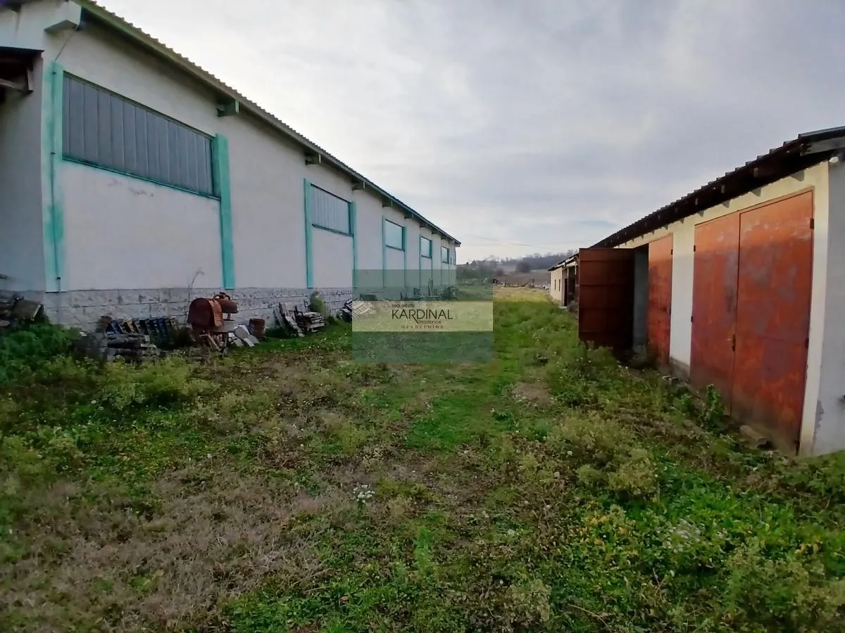 Sale, office space, 723m², Veliki Popović, Despotovac