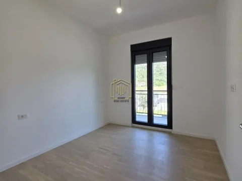 Rent, one bedroom apartment, 44m², Tološi, Podgorica - image 7