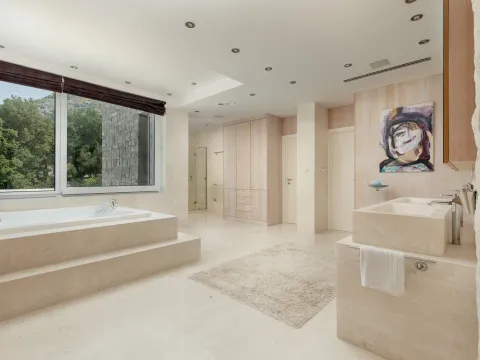 Prodaja, kuća, 805m², Reževići, Budva - image 34