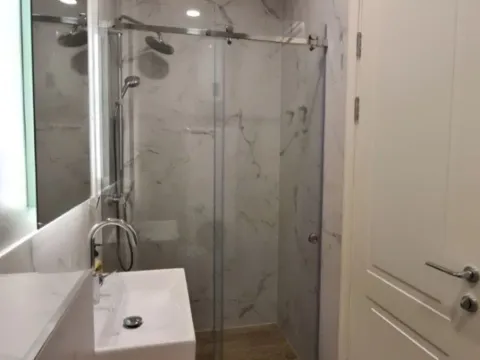 Izdavanje, trosoban stan, City Kvart, Podgorica - image 8