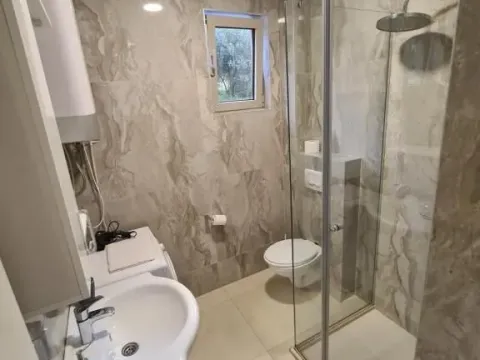 Prodaja, dvosoban stan, 64m², Rafailovići, Budva - image 6