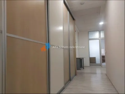 Izdavanje, poslovni prostor, 457m², Stari Grad, Beograd - image 12