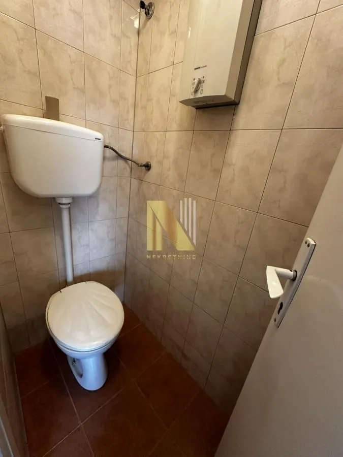 Izdavanje, poslovni prostor, 72m², Bulevar Oslobodjenja, Novi Sad Sve Podlokacije