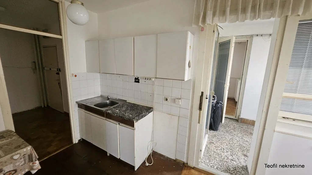 Prodaja, dvosoban stan, 61m², Novi Beograd Blok 63, Novi Beograd Sve Podlokacije