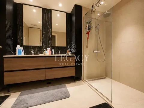 Sale, three bedroom apartment, 138m², Savski Venac, Beograd - image 8