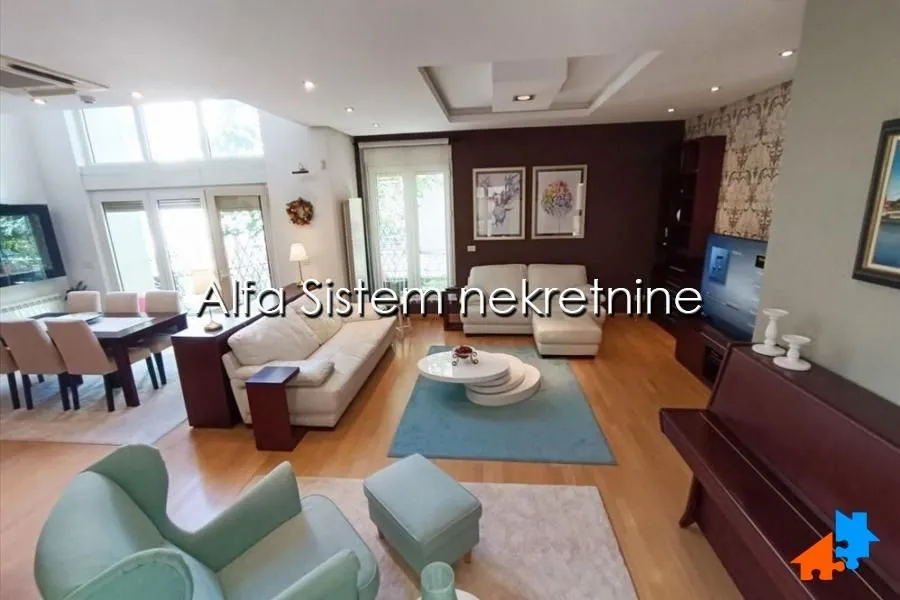 Izdavanje, kuća, 320m², Savski Venac, Beograd