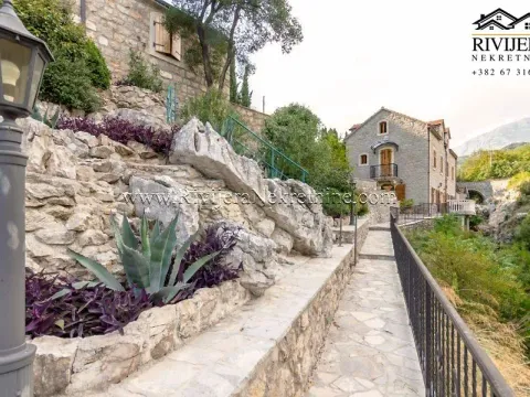 Sale, house, 226m², Podi, Herceg Novi - image 10