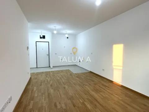 Izdavanje, jednosoban stan, 46m², Stari Aerodrom, Podgorica - image 9