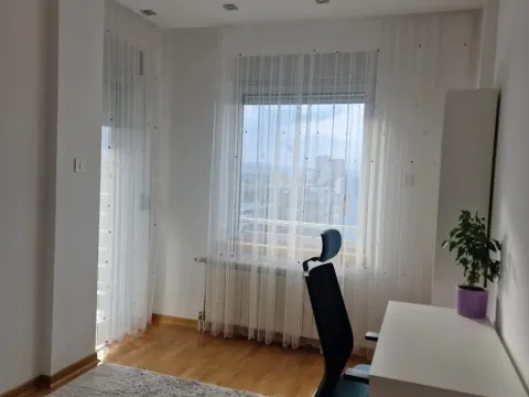 Rent, three bedroom apartment, 105m², Centar, Novi Sad - image 10