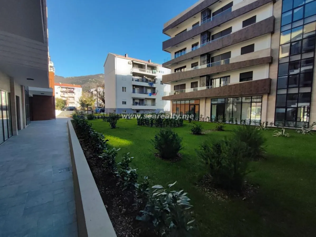 Rent, one bedroom apartment, 54m², Seljanovo, Tivat
