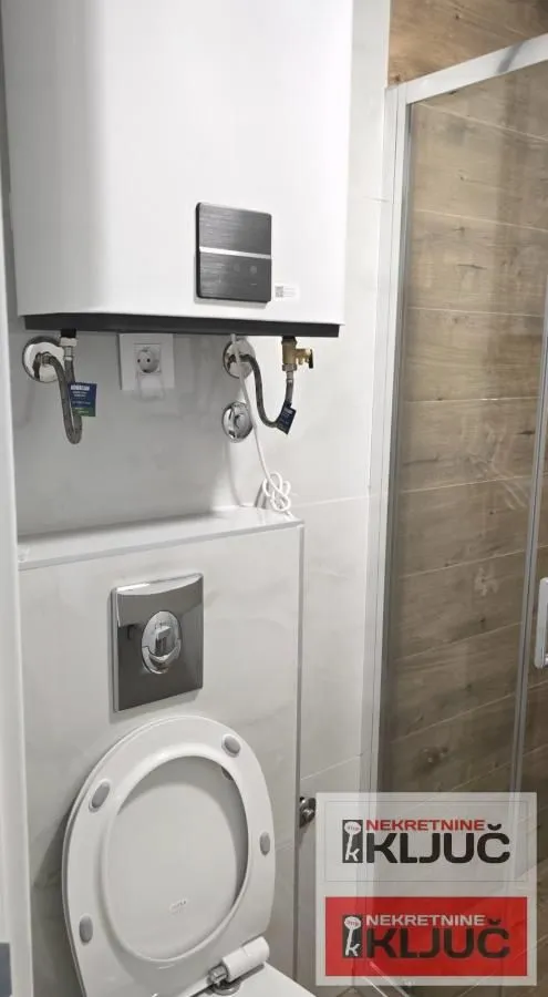 Izdavanje, garsonjera, 35m², Veternik, Novi Sad Sve Podlokacije