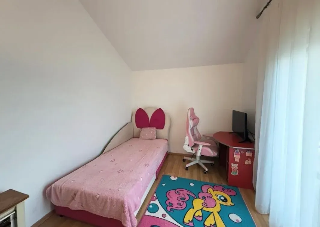 Rent, house, 105m², Tološi, Podgorica