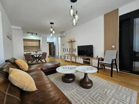 Rent, one bedroom apartment, 70m², Centar, Bar - image 11