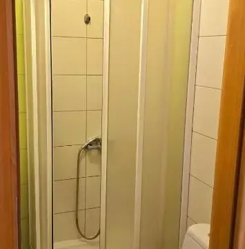 Izdavanje, dvosoban stan, 70m², Lastva Grbaljska, Kotor - image 11