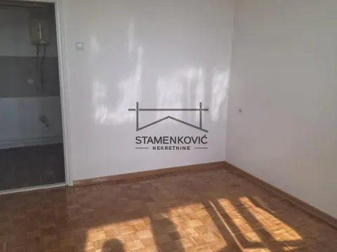 Prodaja, stan, 20m², Rotkvarija, Novi Sad Sve Podlokacije - image 4