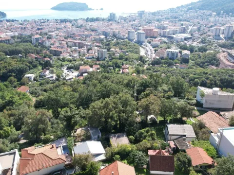 Prodaja, plac, 750m², Budva, Crna Gora - image 12