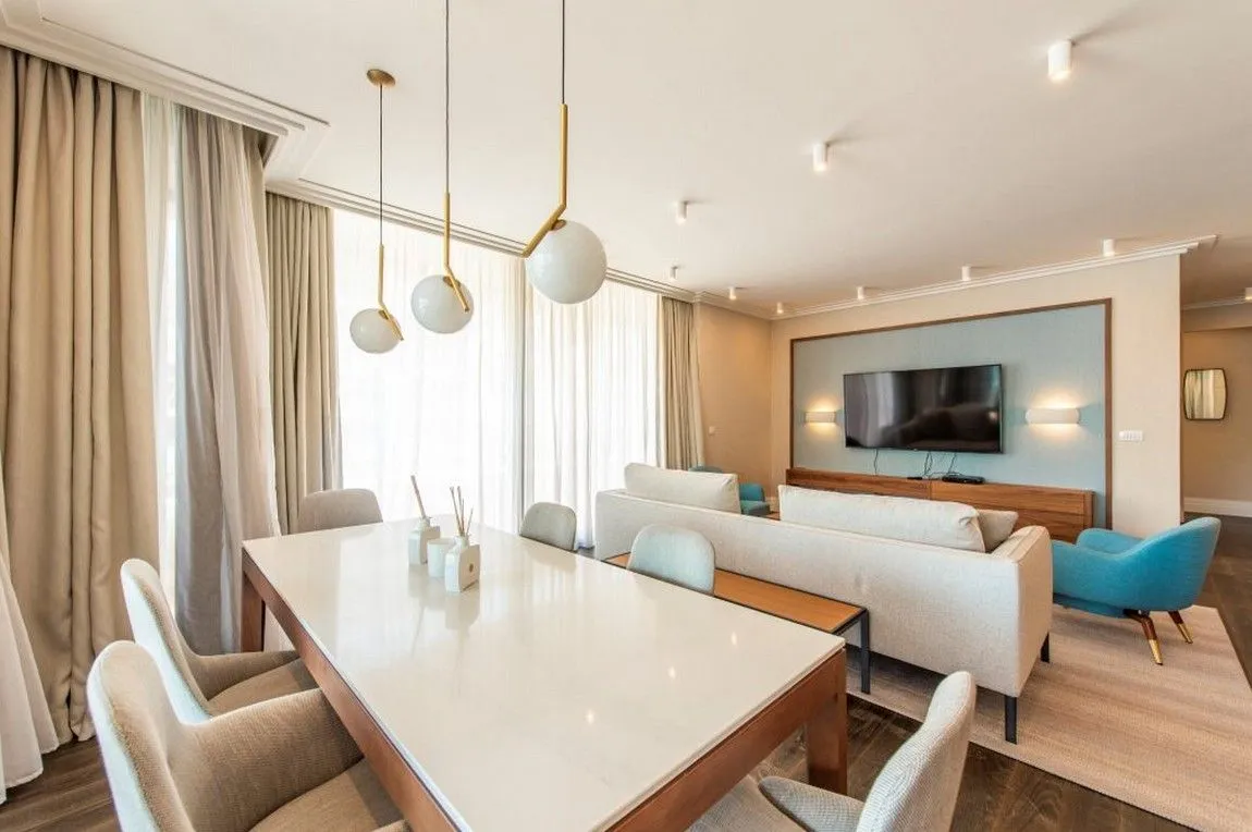 Sale, three bedroom apartment, 137m², Centar, Budva