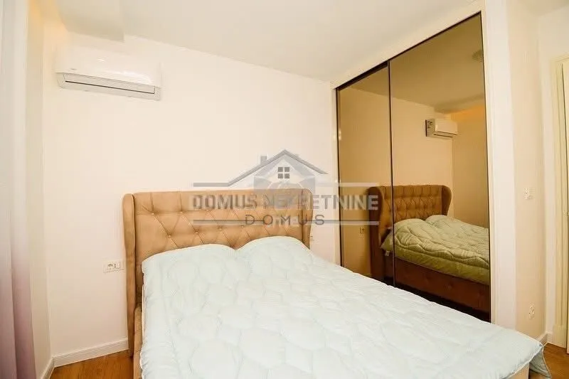 Rent, two bedroom apartment, 65m², Blok 9, Podgorica