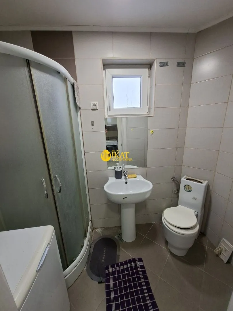 Sale, three bedroom apartment, 60m², Palilula Sve Podlokacije, Beograd