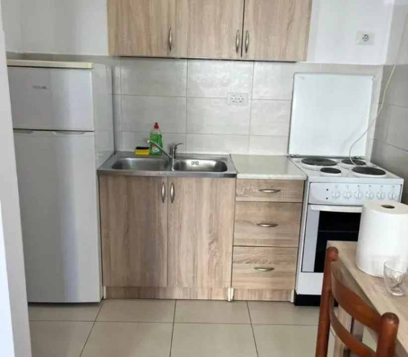 Izdavanje, jednosoban stan, 44m², City Kvart, Podgorica