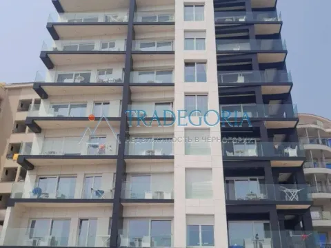Prodaja, dvosoban stan, 83m², Bečići, Budva - image 9