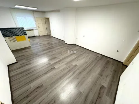 Rent, office space, 120m², Centar, Niš - image 13